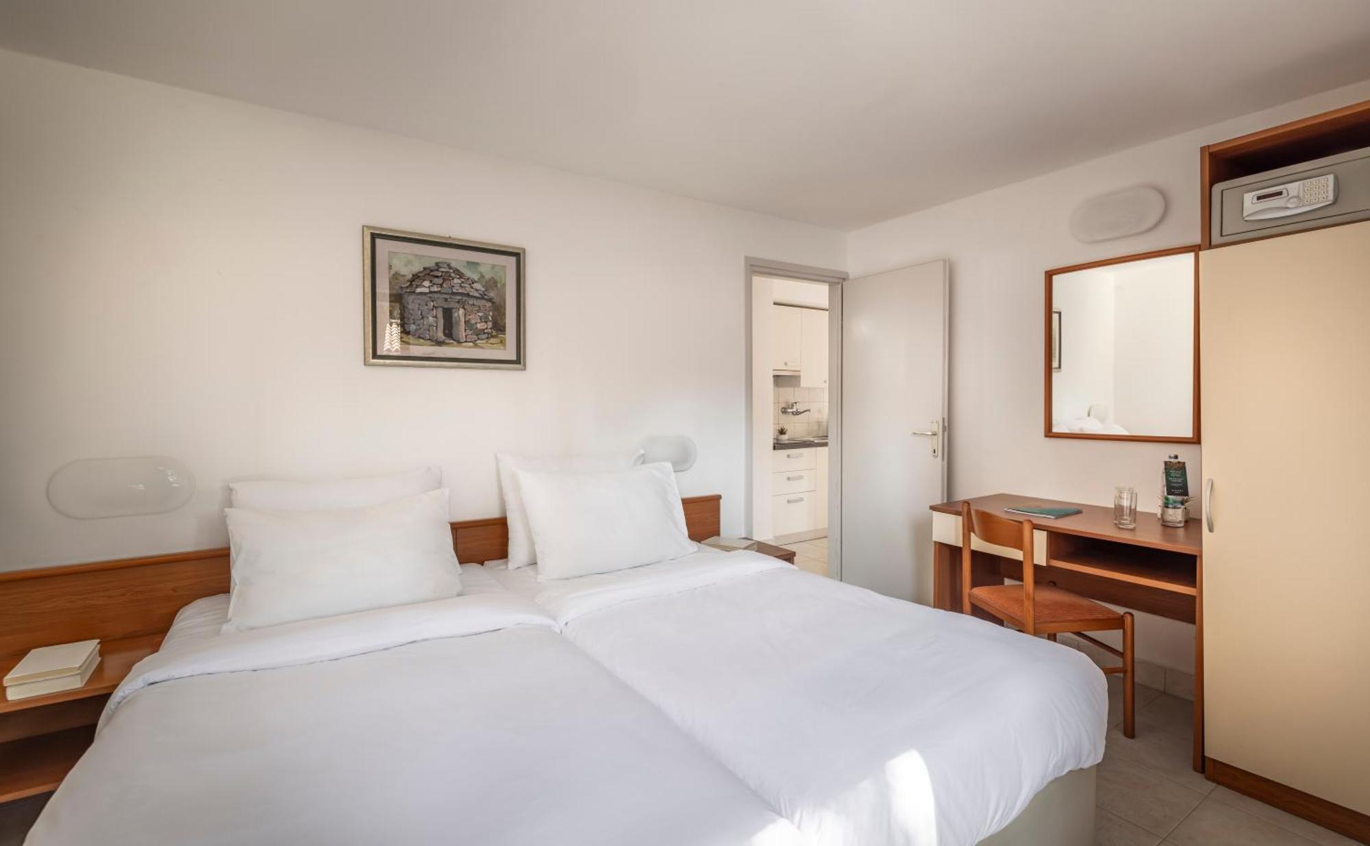Maistra Select Villas Rubin Resort Rovinj Exterior photo